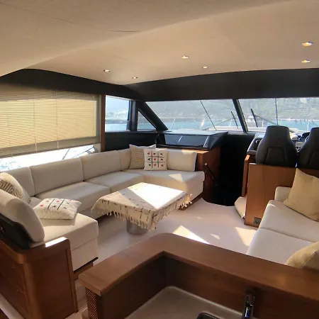 Botel 2017 Princess 52 Fly Yacht In *