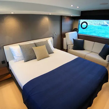 2017 Princess 52 Fly Yacht In بودروم